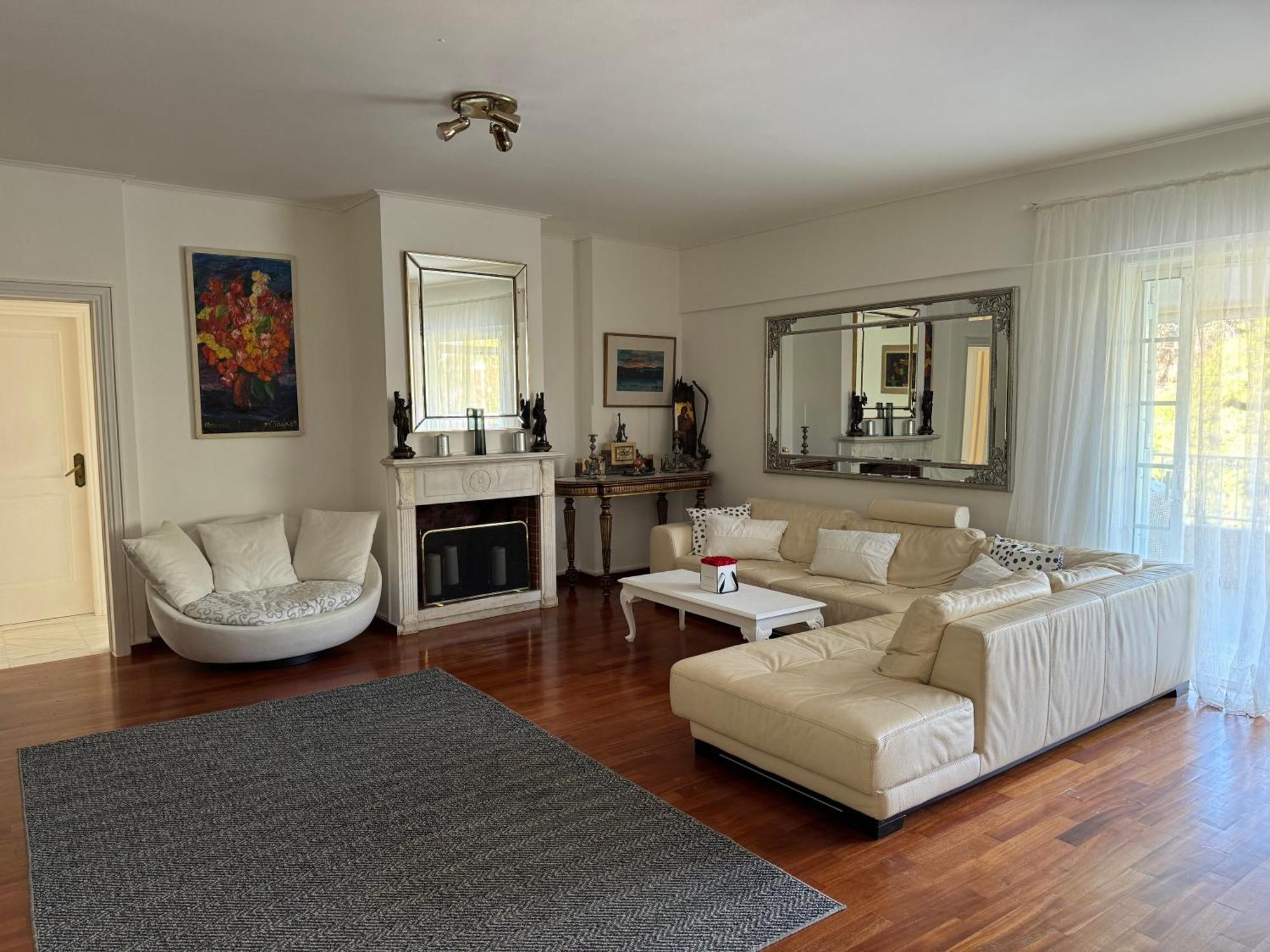 Apartmán Vouliagmeni Seaside Escape Atény Exteriér fotografie